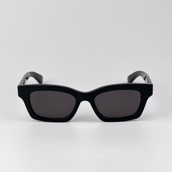 Gucci Women’s Cat-Eye Sunglasses – Black Frame Grey Lenses | Model: GG1790S 001 main image 10